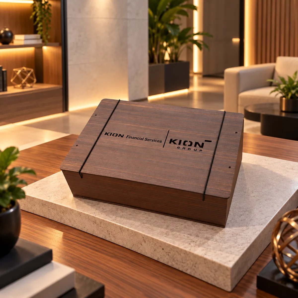 Caixa KION Group — Embalagem personalizada
